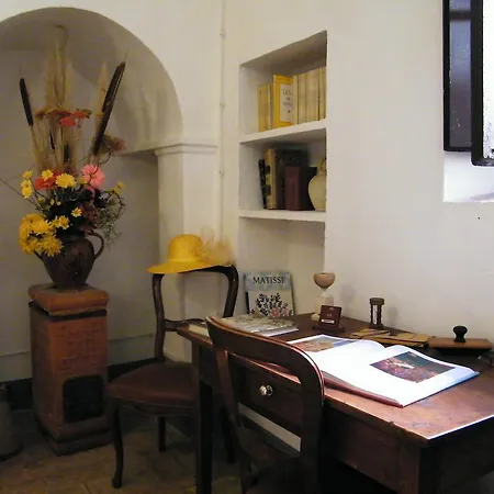 Il Glicine Montefollonico