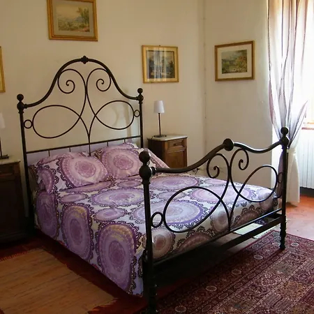 Il Glicine 3* Montefollonico
