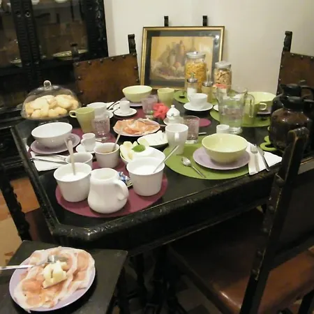 Bed and breakfast Il Glicine 3*