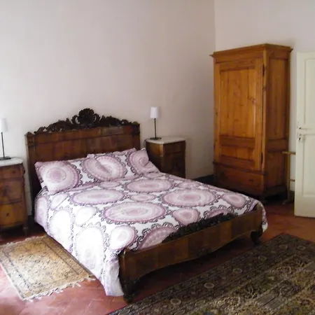 فندق مبيت وإفطار Il Glicine Montefollonico