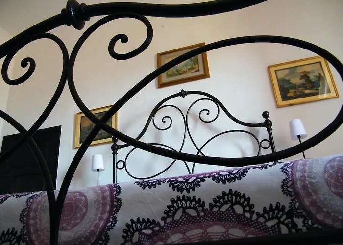 ベッド・アンド・ブレックファスト Il Glicine